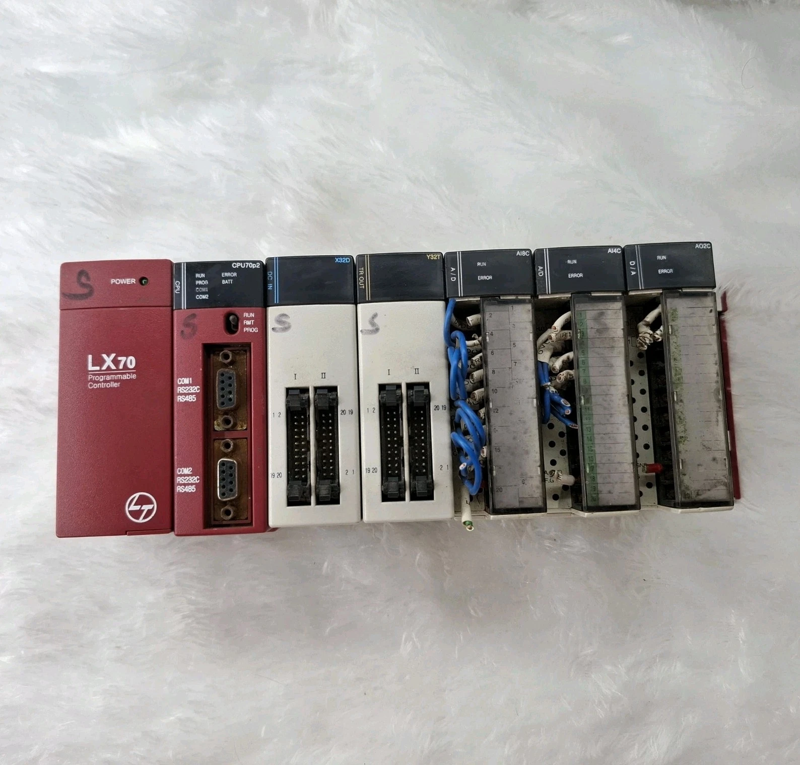 LT LX70 SERIES PLC SET LX70, CPU70p2, X32D, Y32T, AI8C, AI4C, AO2C,BASE06